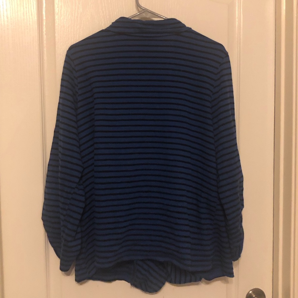 Loop 18 Blazer - Picture 2 of 3